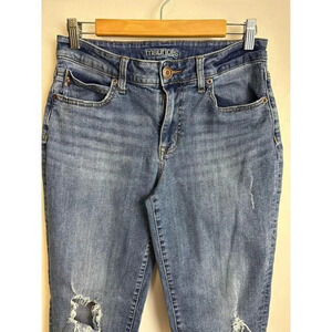 Maurices Distressed Cut Off Skinny Jeans Size 6 #0313